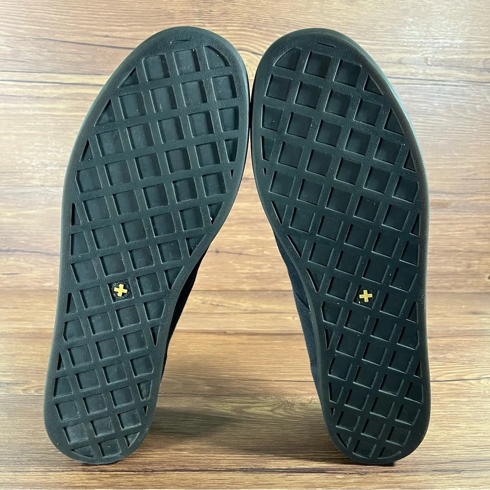 Dr.‎ MARTENS Docs ‘Soho’ Low Canvas Sneakers Men’s Size 14 Shoes Oxfords